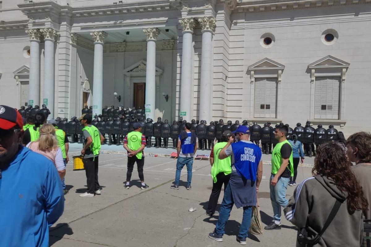 ATE y AMSAFE Repudian Allanamientos y Detenciones de Dirigentes Sindicales en Santa Fe