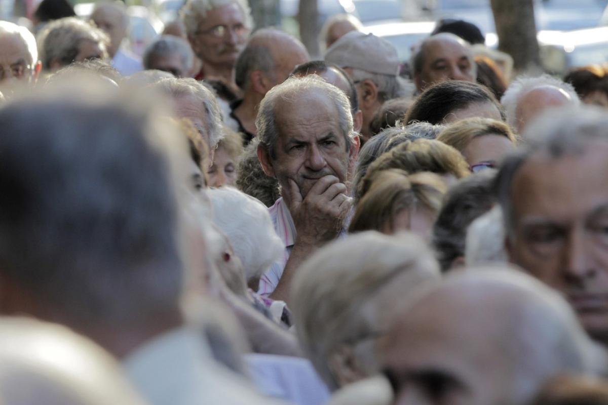 Santa Fe Promulga una Controvertida Reforma Previsional: Nuevos Aportes, Cambios en la Jubilación y Topes a las Pensiones