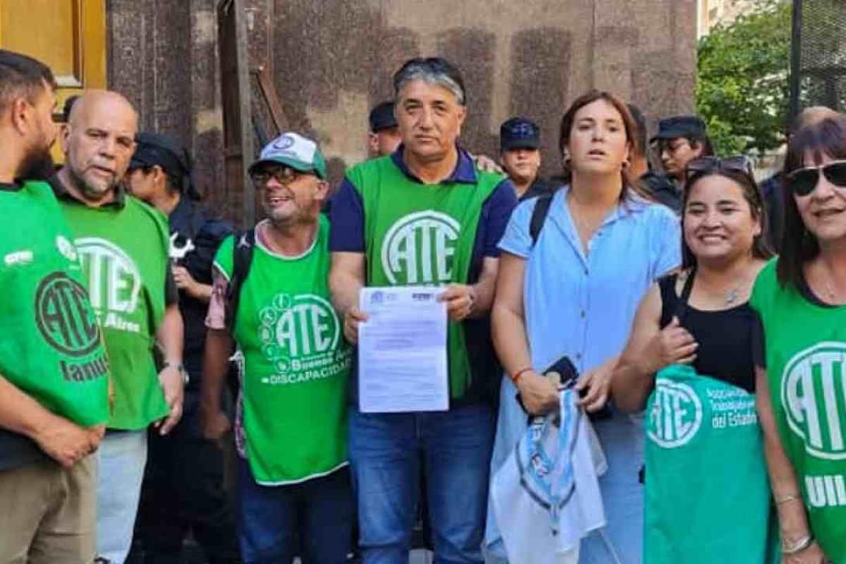 ATE Reclamó a Caputo por los Fondos Retenidos a la Provincia de Buenos Aires en el Marco de una Movilización Contra las Políticas de Milei