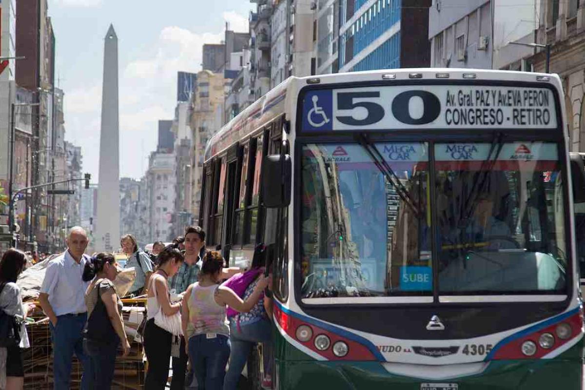 La UTA alerta sobre el impago de salarios y la insostenibilidad del transporte