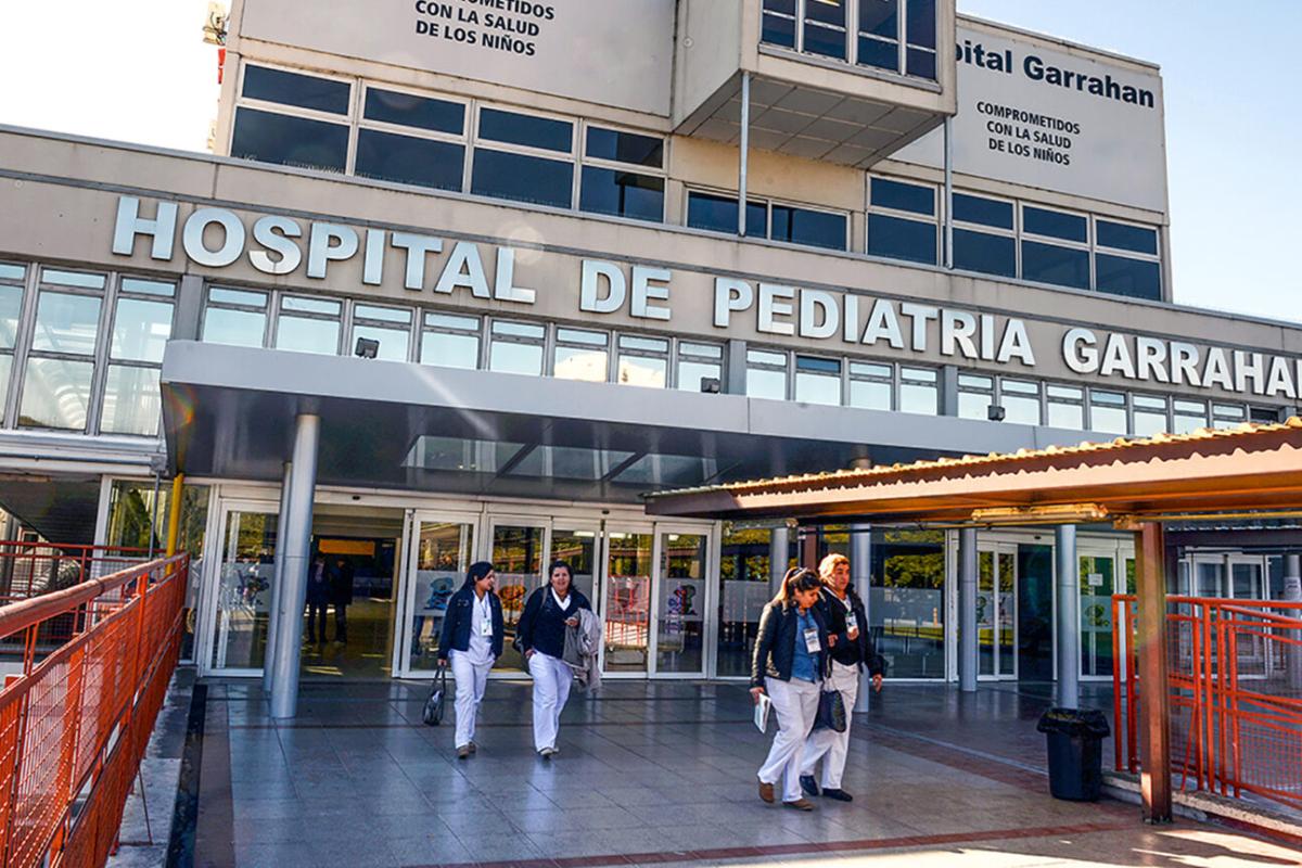 Médicos y Profesionales del Hospital Garrahan Realizan Séptimo Paro en Reclamo de Mejoras Salariales y Mayor Presupuesto