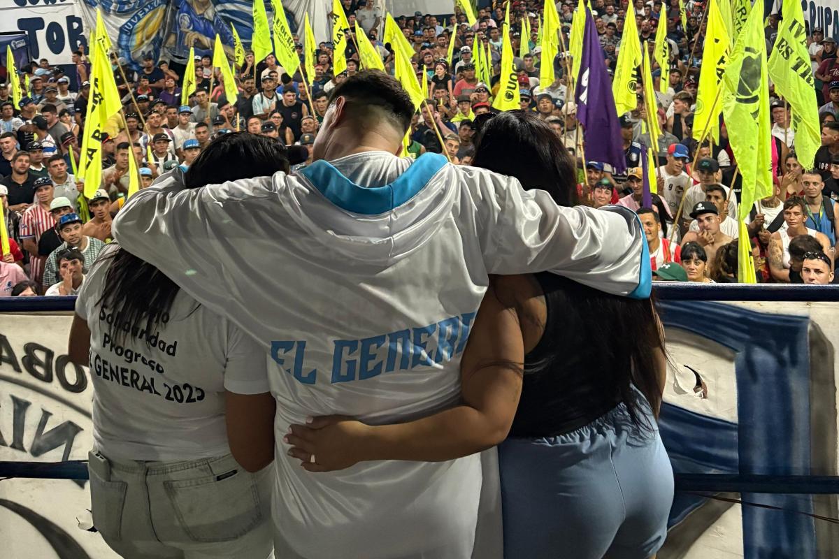 UOCRA La Plata Inicia el Año con una Gran Asamblea de Desocupados y Entrega de 161 Puestos de Trabajo