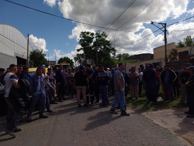 Inseguridad extrema: atacan a tiros a trabajadores de Elecsur en plena jornada laboral