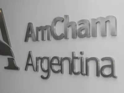 “Relaciones laborales modernas”: el pedido de AmCham a Milei tras la victoria oficialista del domingo